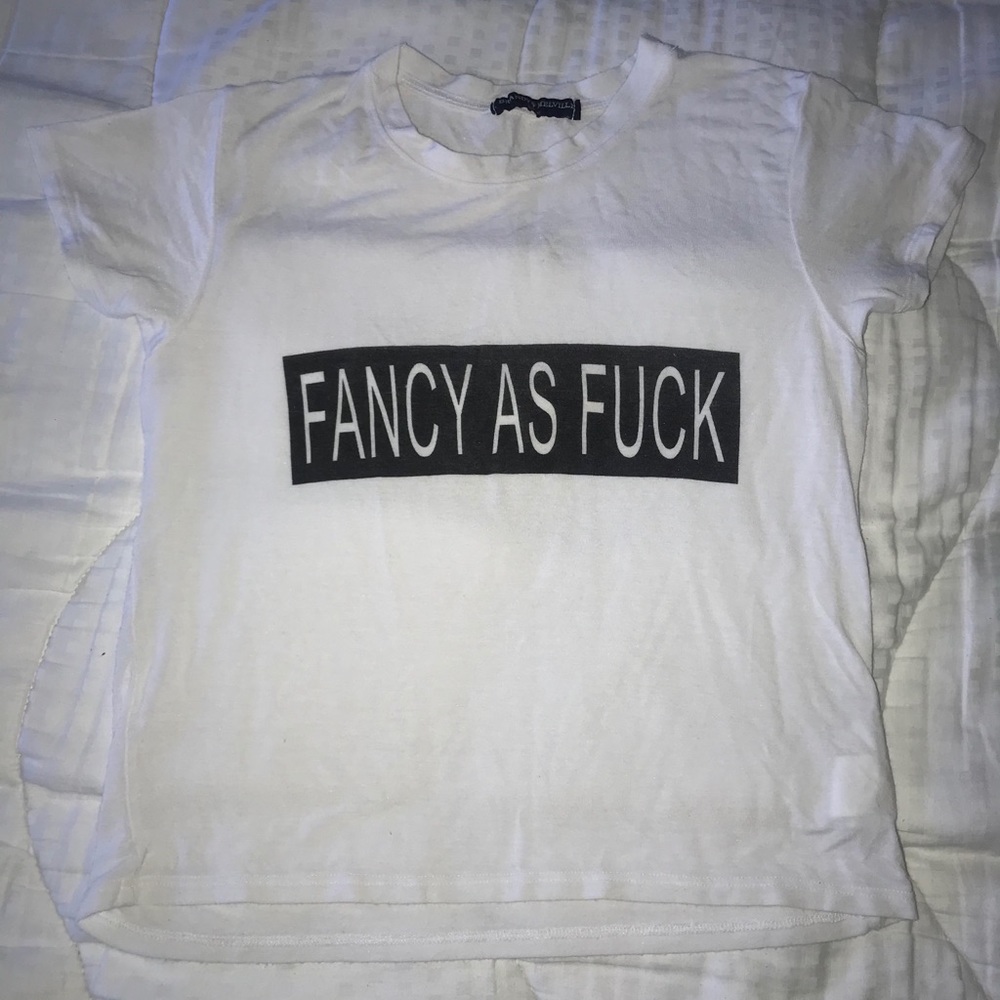 Brandy Melville tshirt